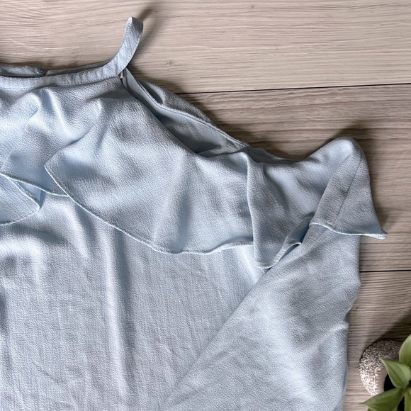 MICHAEL KORS cold shoulder ruffle long sleeve blouse size M - Picture 3 of 16